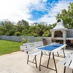 17857b Apartament *