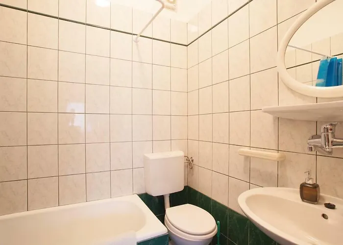 Appartement 17857b Punat